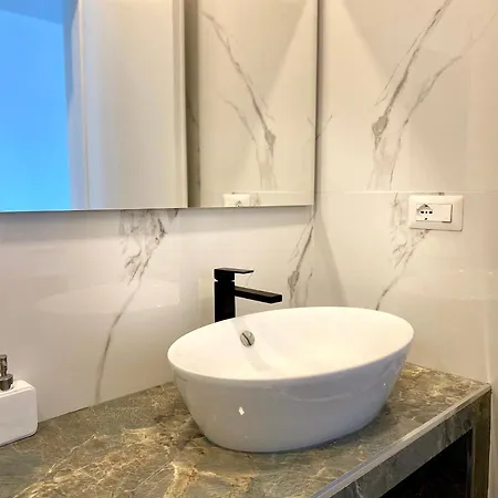 Casa Manfredi Roma 4*