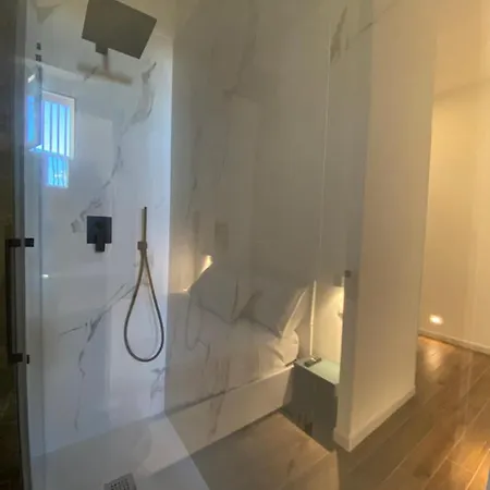 ベッド・アンド・ブレックファスト Casa Manfredi Roma