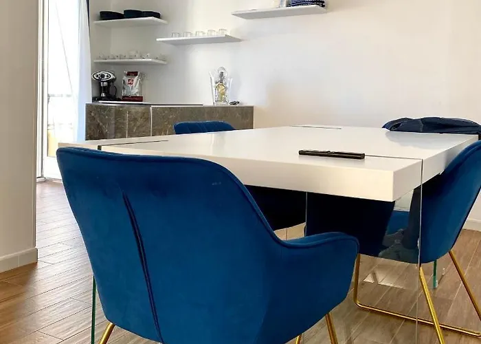 Casa Manfredi Roma Nocleg ze śniadaniem 4*