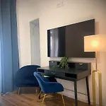 فندق مبيت وإفطار Casa Manfredi Roma